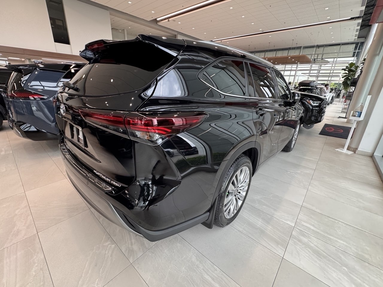 2026 Toyota Highlander Platinum
