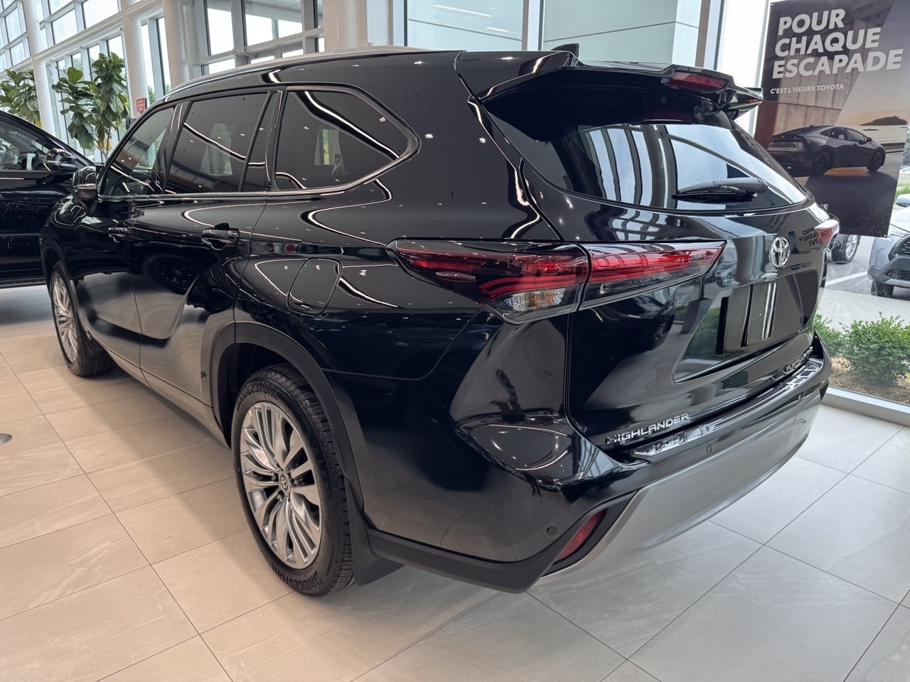 2026 Toyota Highlander Platinum