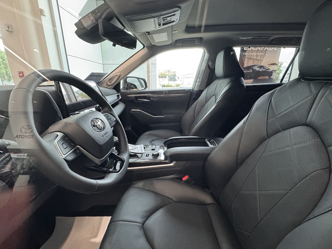 2026 Toyota Highlander Platinum