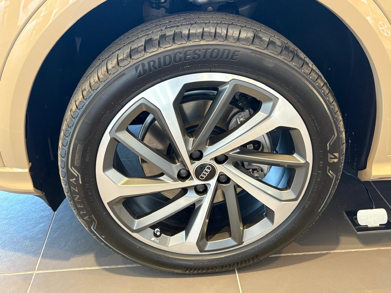 2026 Audi Q5 S line