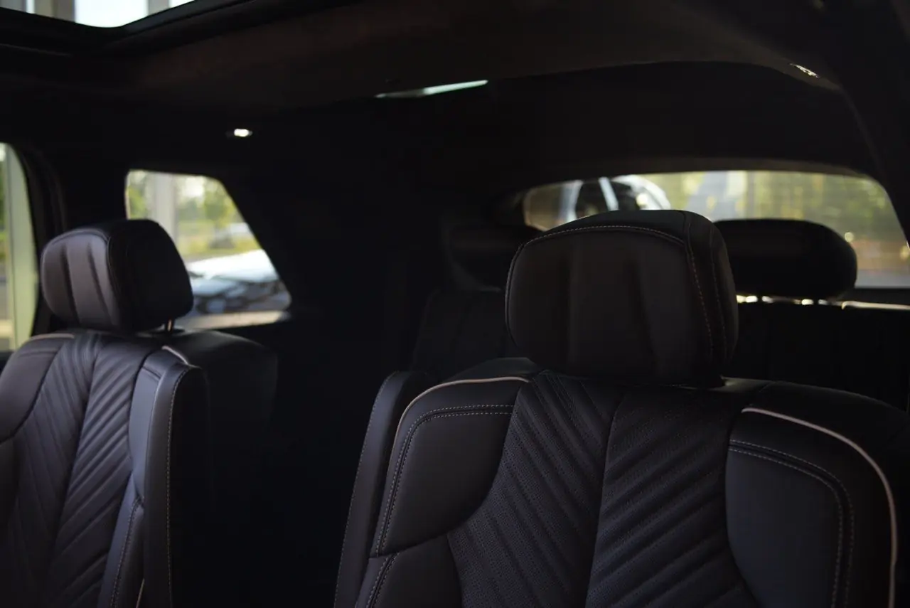 2027 Cadillac Vistiq Platinum