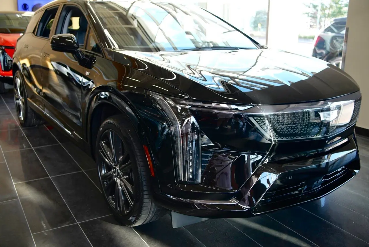 2027 Cadillac OPTIQ Sport
