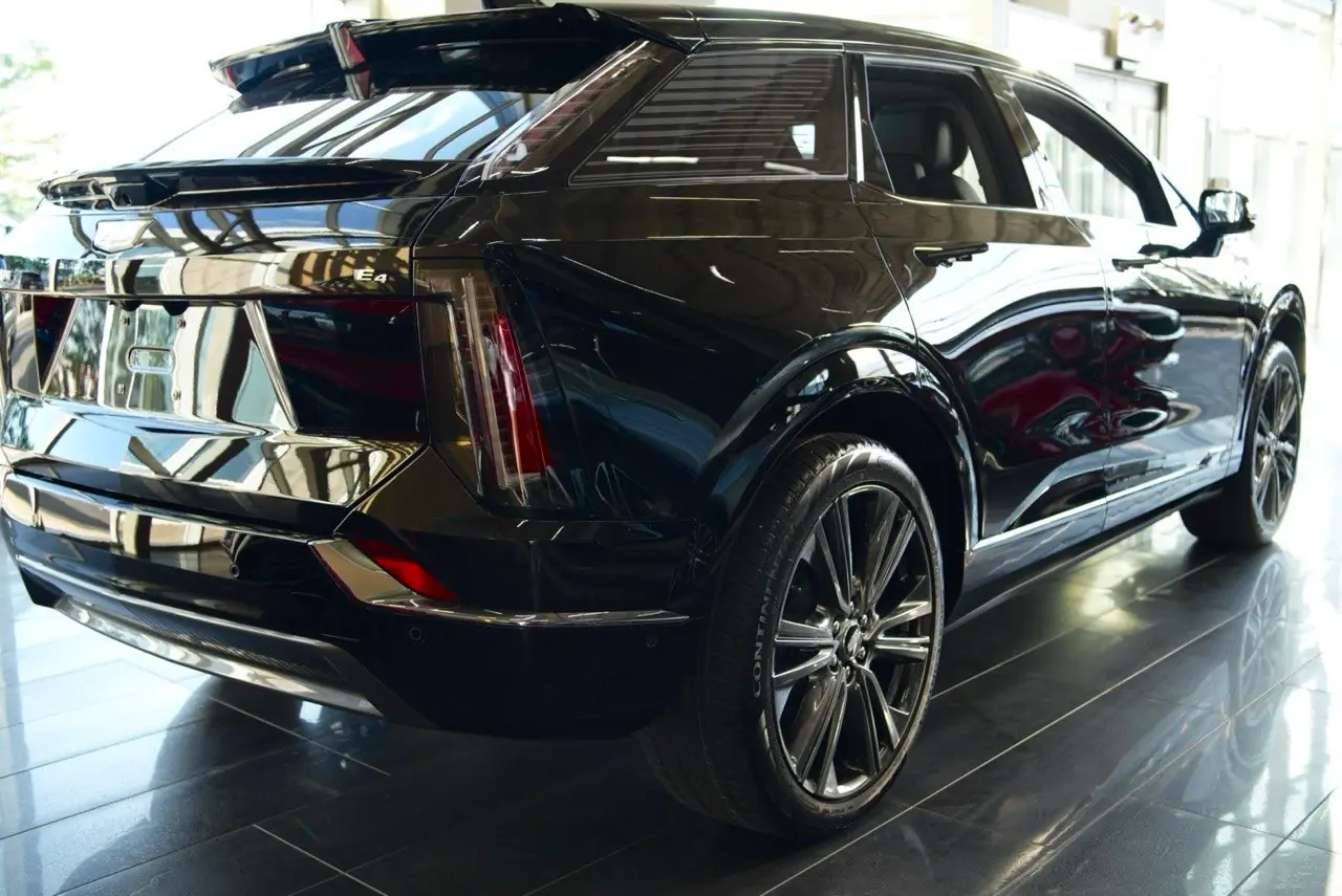 2027 Cadillac OPTIQ Sport