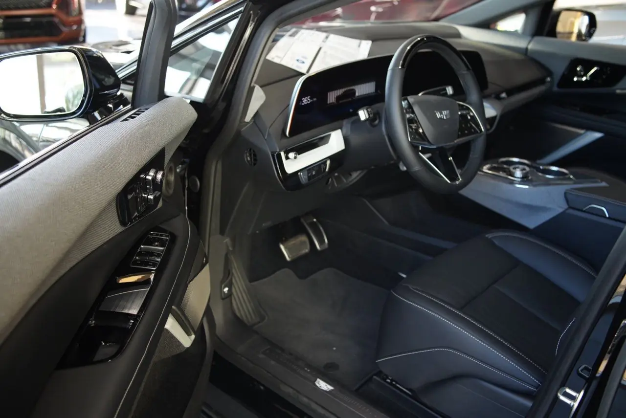 2027 Cadillac OPTIQ Sport