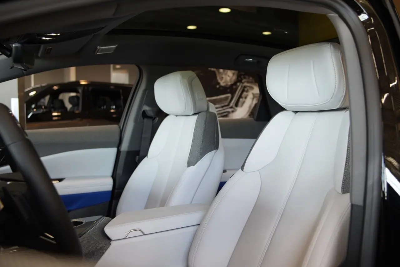 2027 Cadillac OPTIQ Sport