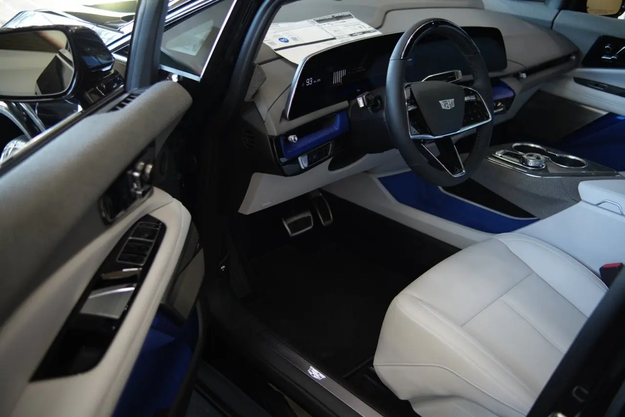 2027 Cadillac OPTIQ Sport