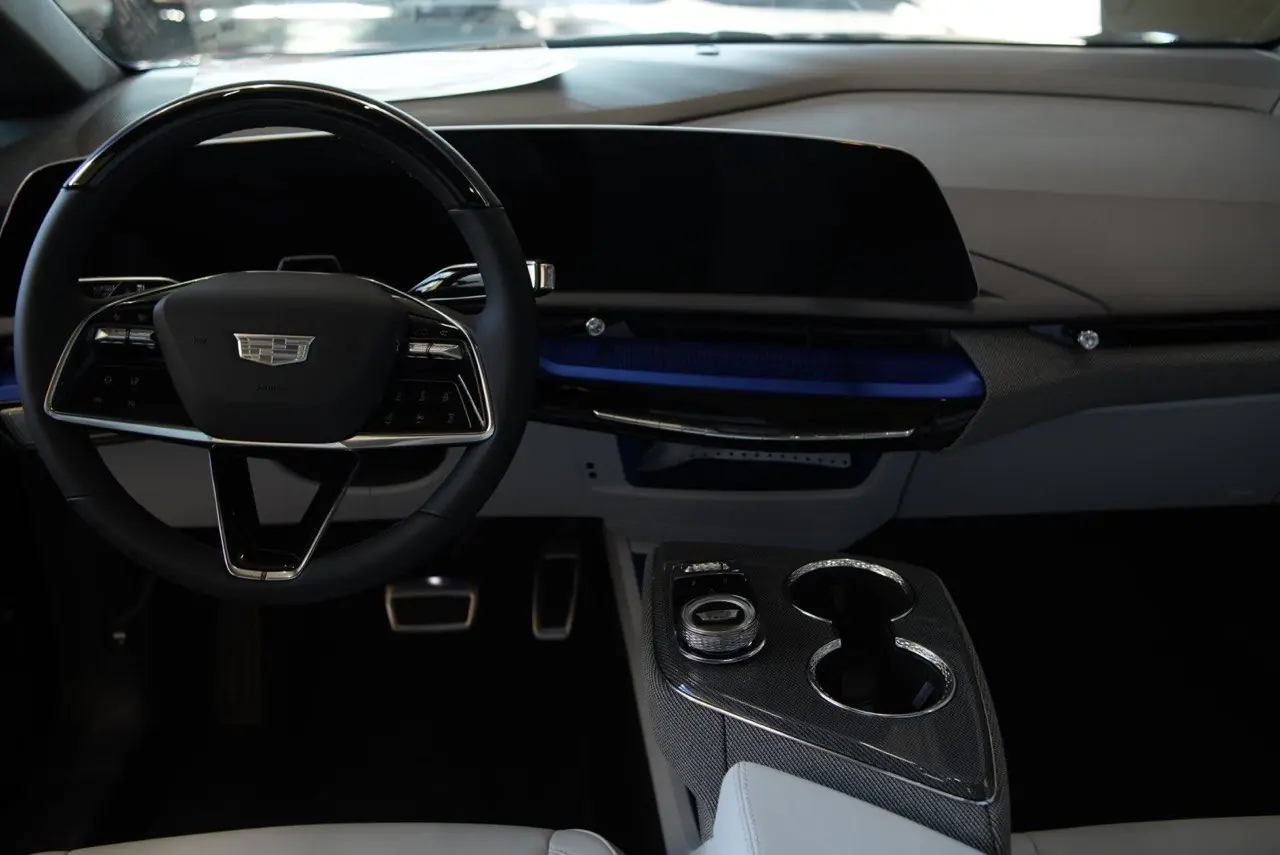 2027 Cadillac OPTIQ Sport