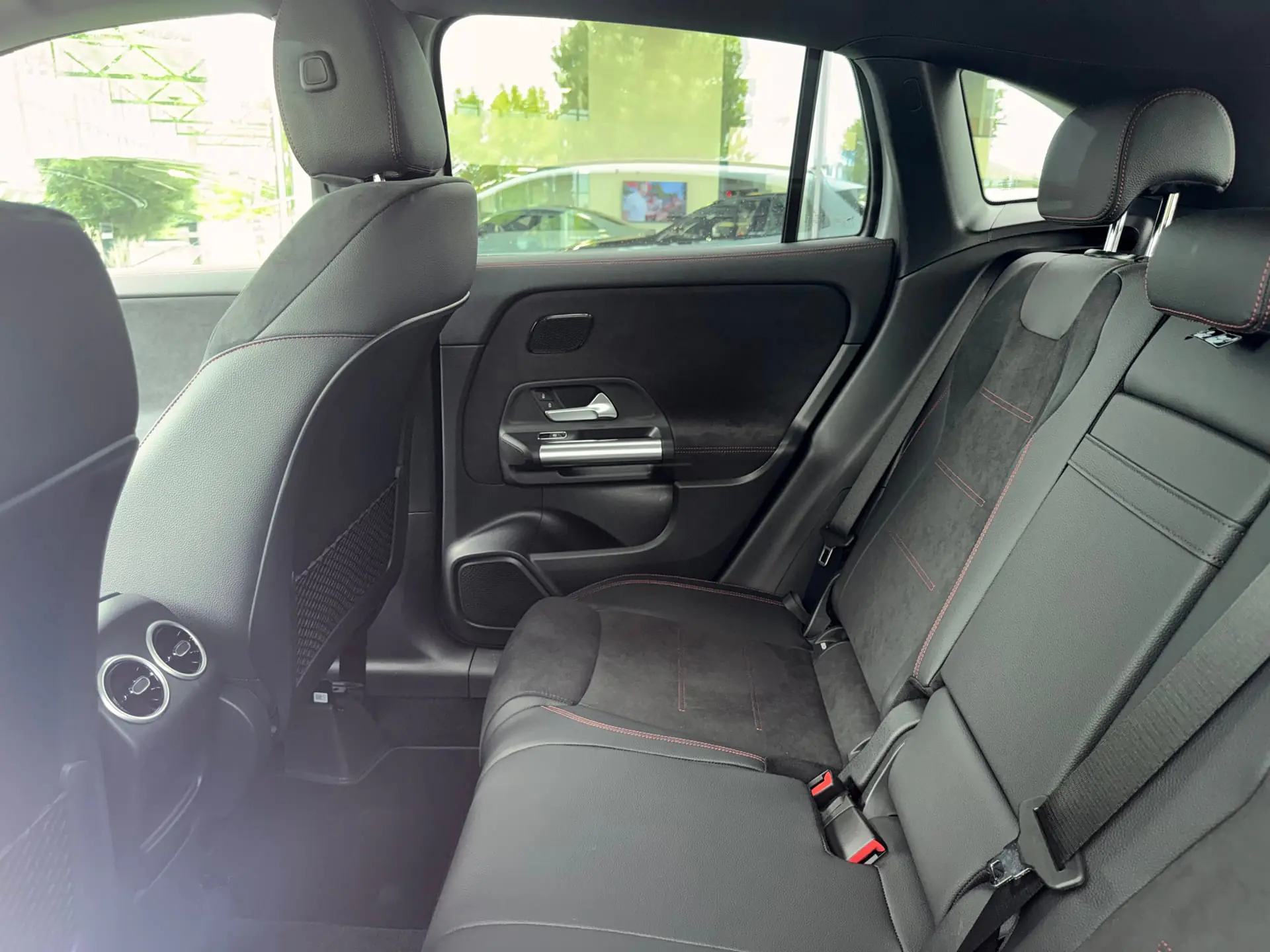 2026 Mercedes-Benz GLA250 4MATIC