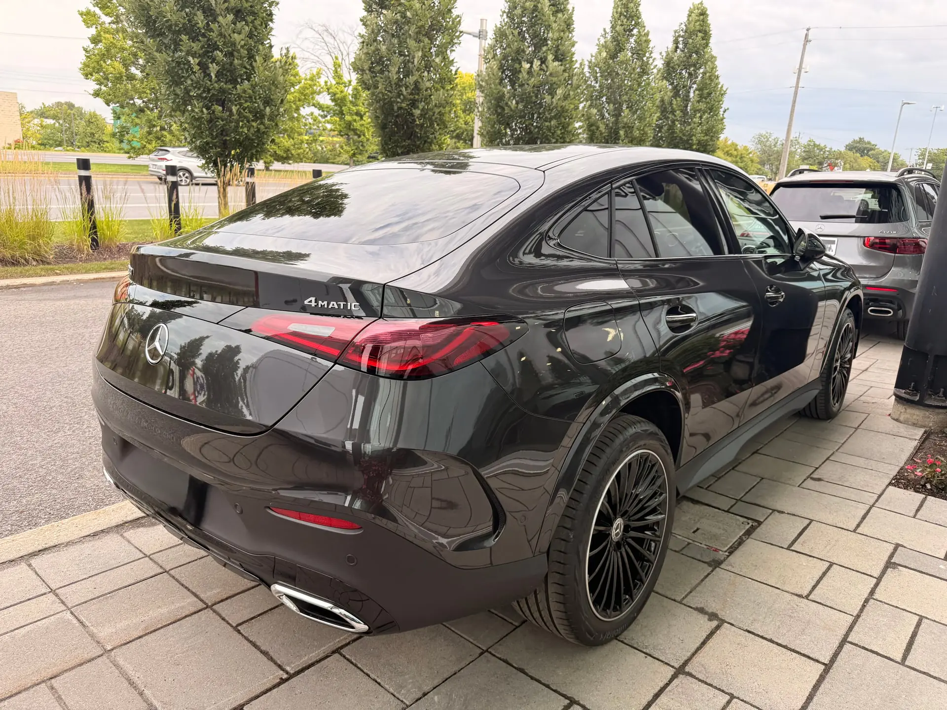 2027 Mercedes-Benz GLC300 4MATIC