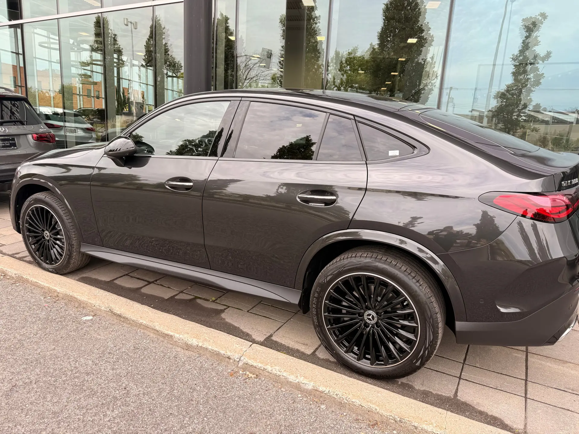 2027 Mercedes-Benz GLC300 4MATIC